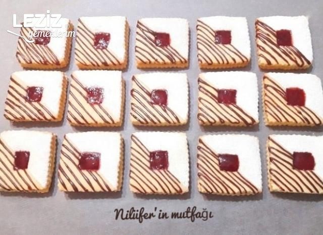Marmelatlı Kurabiye