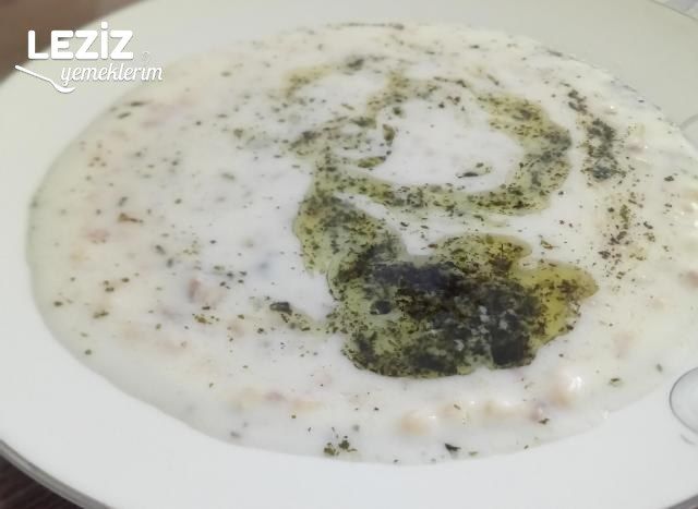 Yoğurtlu Dövme Çorbası