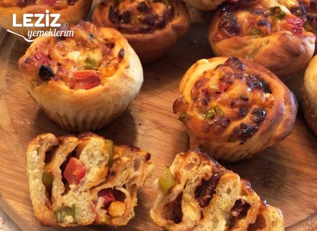 Muffin Kalıbında Pizza