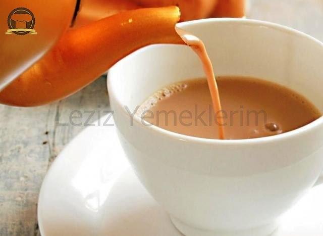Çay (Tam Yağlı Süt İle)