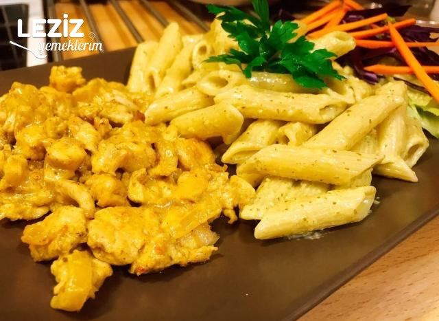 Pesto Soslu Makarna (Tavuk Dünyası Lezzetinde)