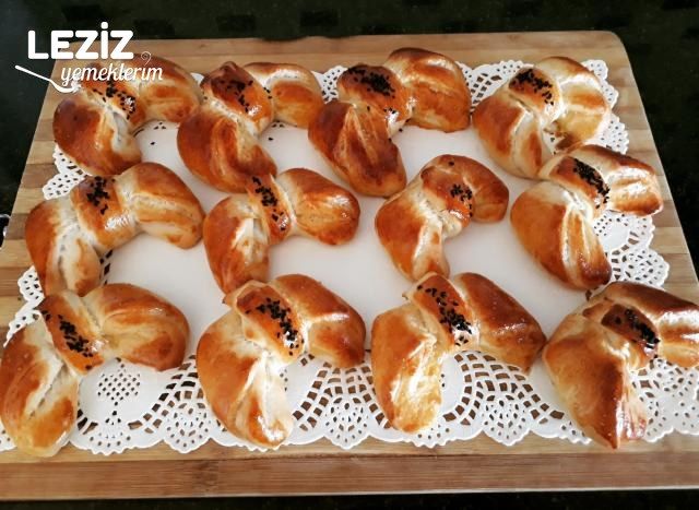 Fiyonk Poğaça (Püf Noktaları İle)