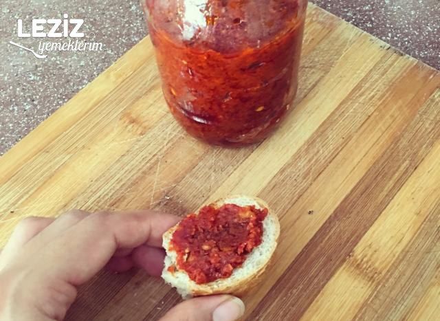 Nefis Muhammara Tarifi