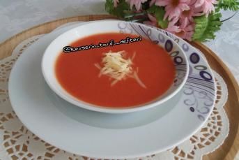 Mis Gibi Domates Çorbası