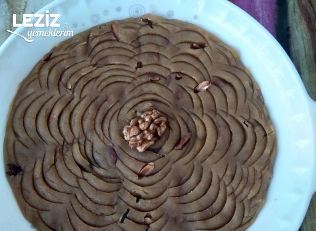 Tahin Pekmezli Un Helvası