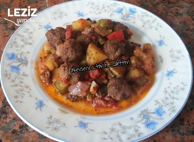 Fırında Nefis Sebzeli Köfte Yemeği