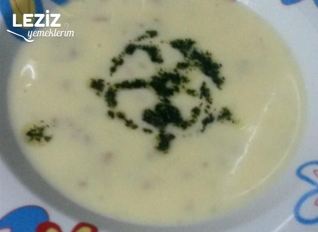 Kolay Mantar Çorbası
