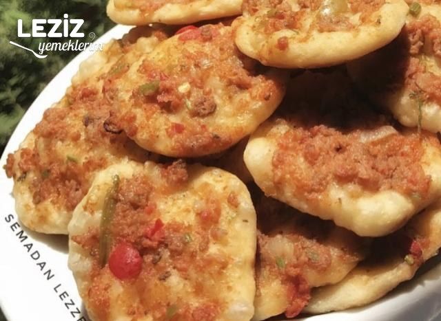 Kuş Gözü Lahmacun (Minik Lahmacun)