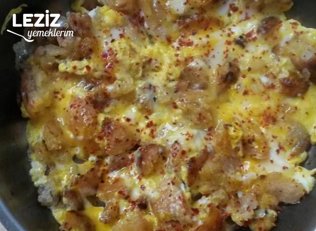 Sağanda Peynirli Yumurtalı Kıtır Ekmek