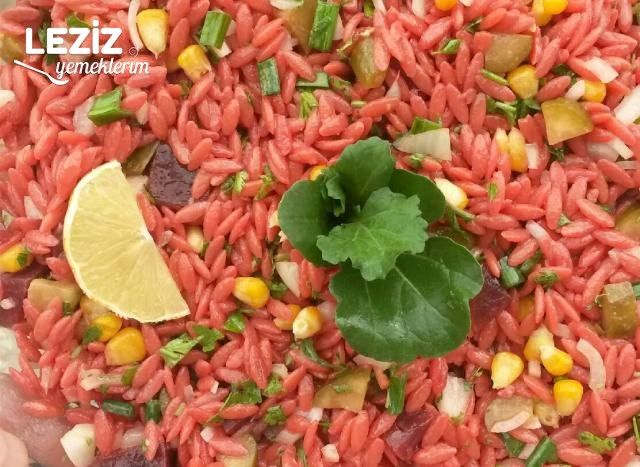 Kıpkırmızı Şehriye Salatası