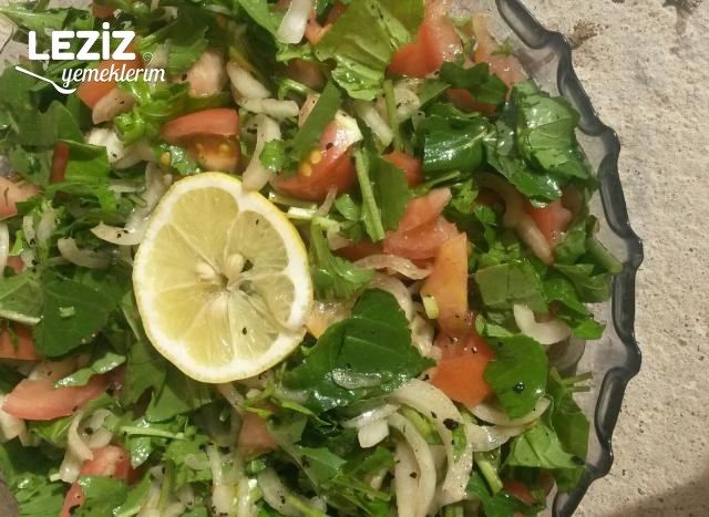 Roka Piyazı (Balık Yanına Enfes Salata)