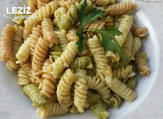 Kremalı Pesto Soslu Sebzeli Makarna