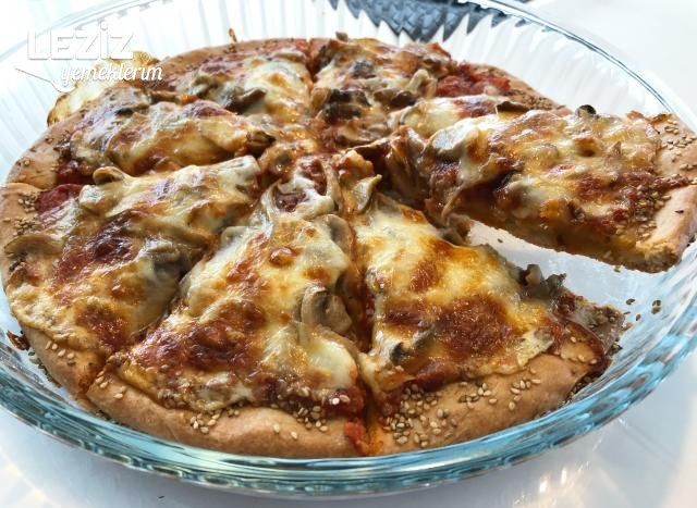 Susamlı Ev Pizzası