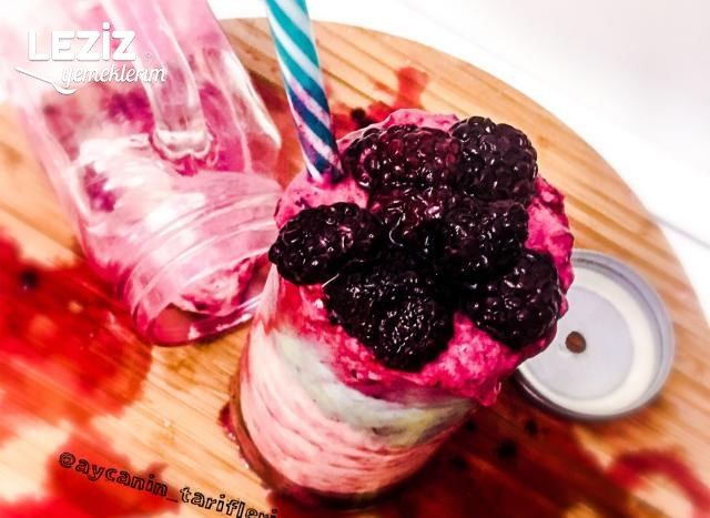 Renkli Smoothie Tarifi