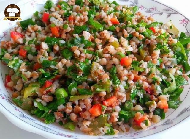 Karabuğday Salatası