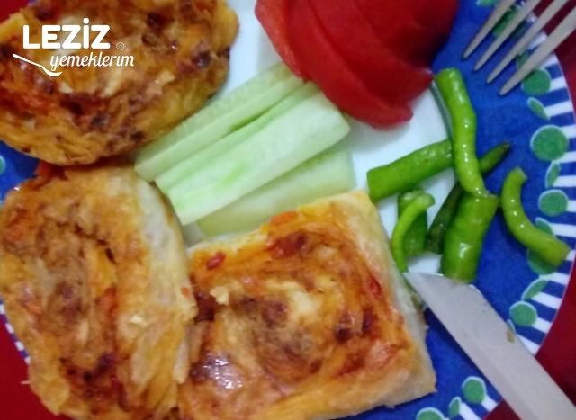 Bol Sebzeli Rulo Börek