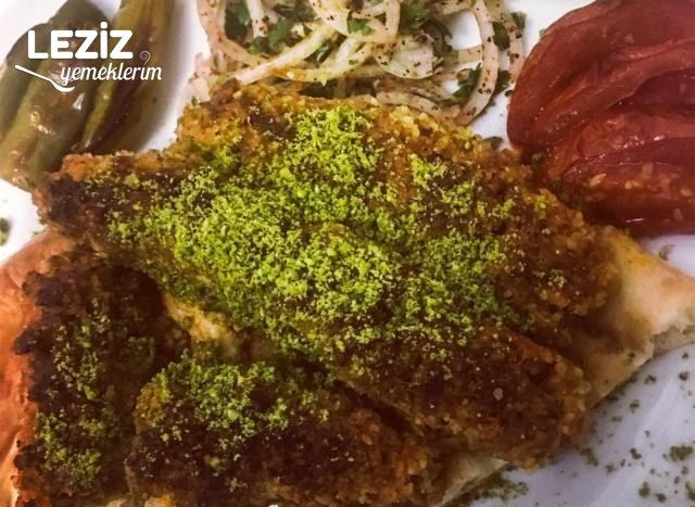 Fıstıklı Simit Kebabı