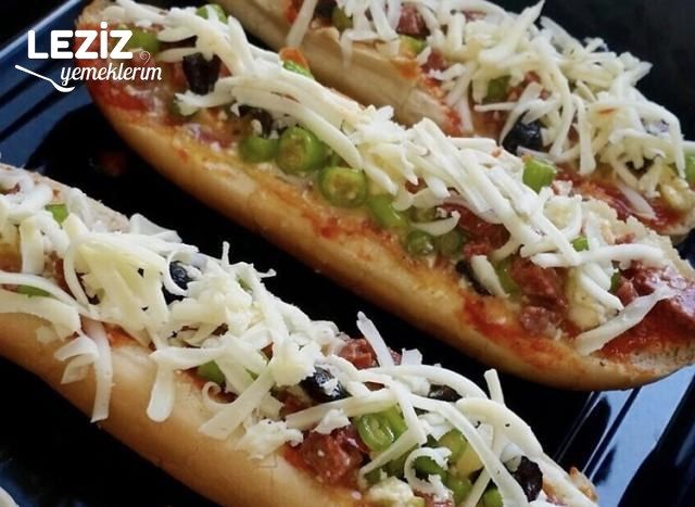 Sandviç Ekmeğinde Kolay Pizza