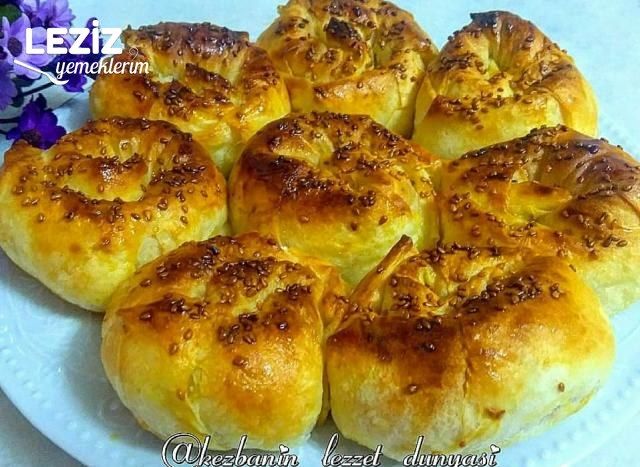 Yumuşacık Sodalı Börek