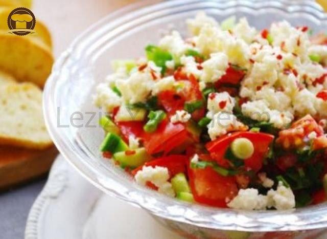 Lor Peynirli Salata