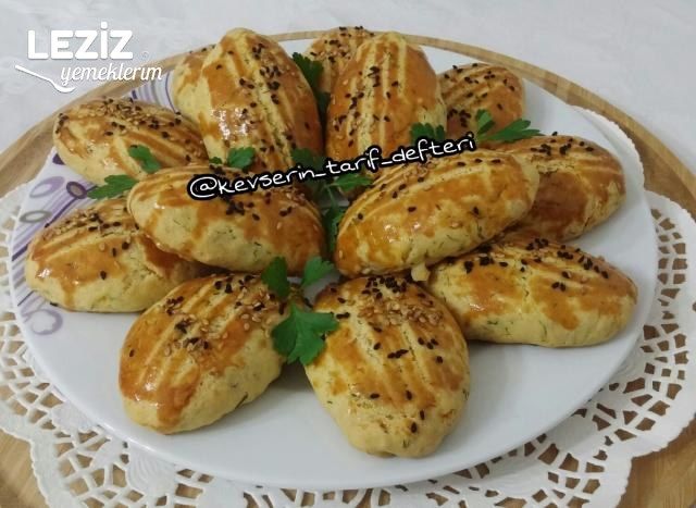Dereotlu Havuçlu Poğaça Tarifi