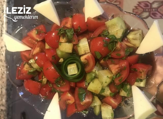 Nefis Kahvaltı Salatası