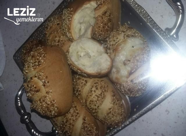 Simit Tadında Kaşarlı Poğaça
