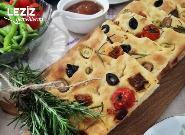 Focaccia (İtalyan Pidesi)
