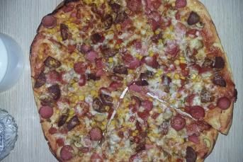Evde Pizza Yapımı