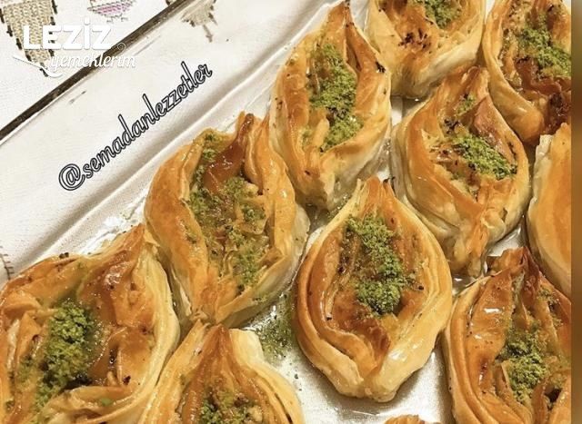 Büzgülü Baklava (Kayık Baklava)