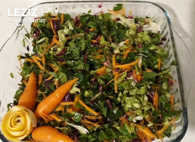 Roka Salatası (Çok Faydalı)