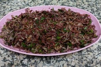 Sumaklı Soğan Salatası