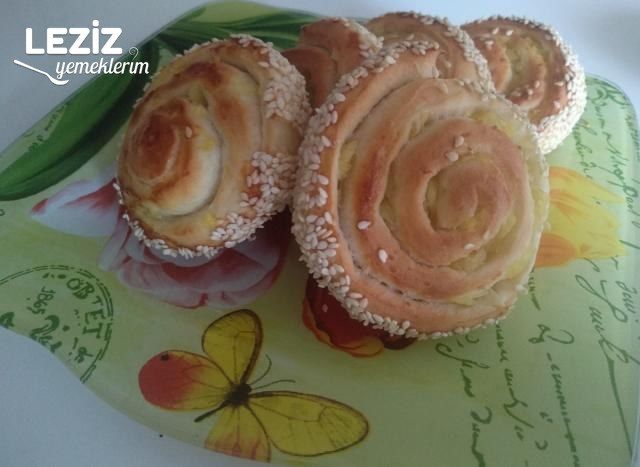 Patatesli Nefis Ve Kolay Rulo Poğaça