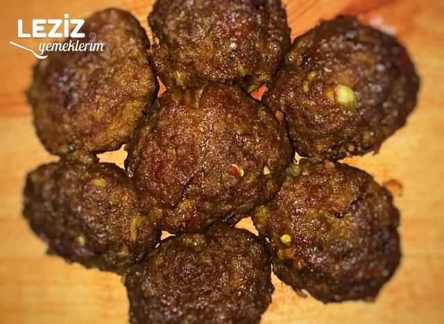 Zerdeçallı Köfte