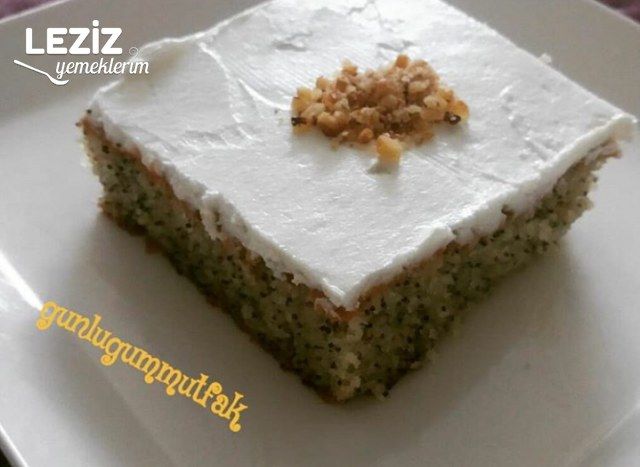 Kremalı Haşhaşlı Revani