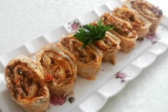 Lahmacun Börek