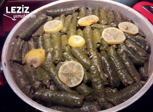 Tavuklu Sarma (Lezzetine Baylıacaksınız)