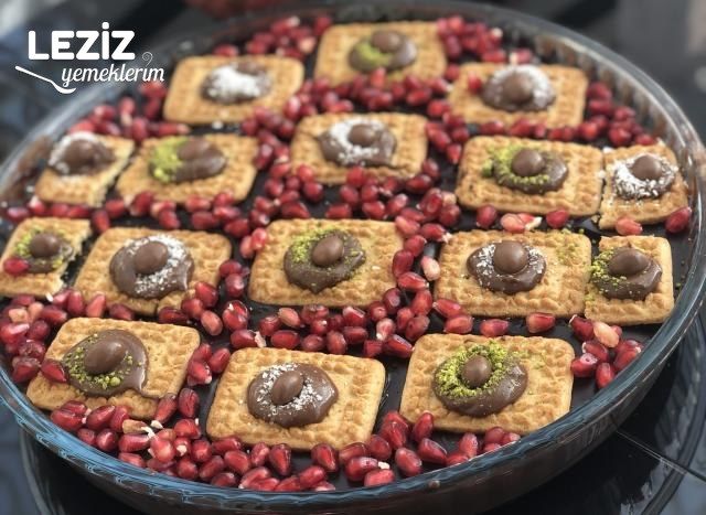 İki Renk Bisküvili Kremalı Pasta
