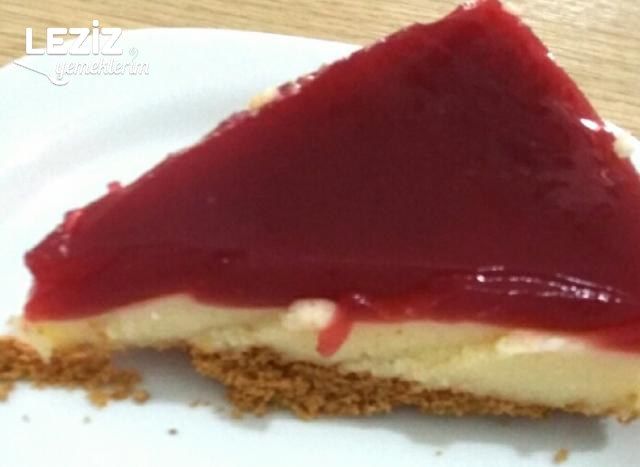 Vişneli Cheesecake (Çok Pratik)