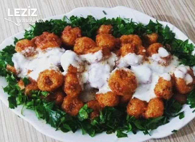 Enfes Sarımsaklı Köfte Tarifi