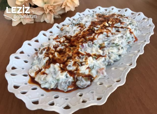 Yoğurtlu Arpa Şehriyeli Mercimek Salatası