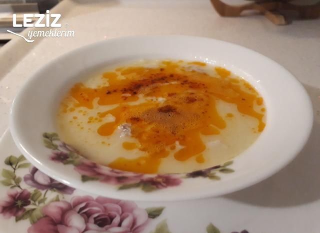Terbiyeli Arpa Şehriye Çorbası