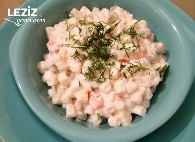 Yoğurtlu Makarna Salatası
