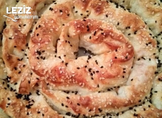 Hazır Yufkadan Nefis Kol Böreği