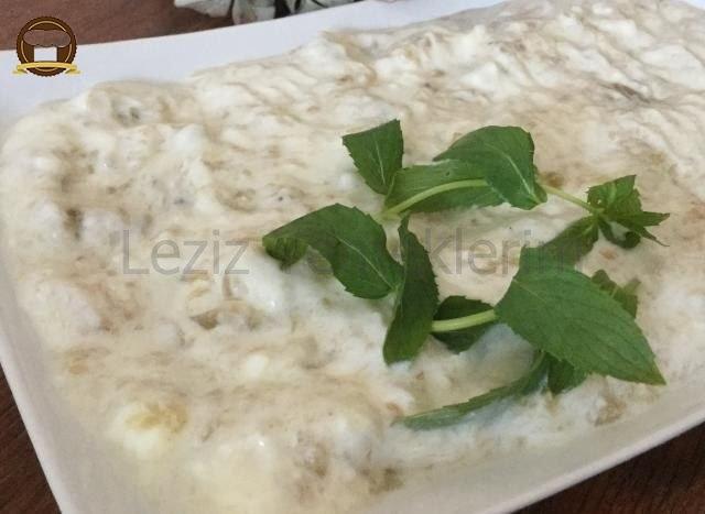 Yoğurtlu Patlıcan Salatası