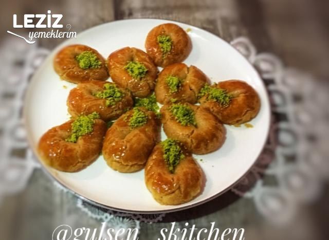 Çok Kolay Hamur Tatlısı