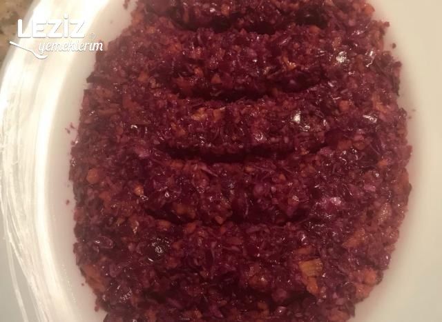 Sirkeli Mor Lahana Salatası