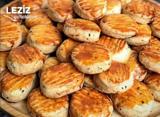 Mahlepli Kıyır Kurabiye