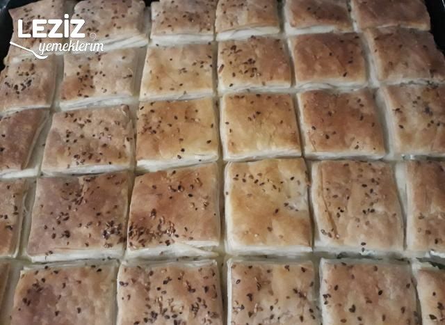 40 Katlı El Açması Börek
