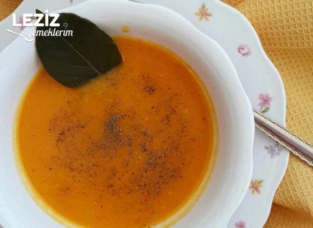 Mercimekli Bal Kabağı Çorbası